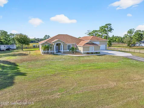 2740 Waring Lane S Malabar FL 32950