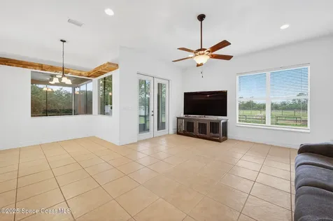 2740 Waring Lane S Malabar FL 32950