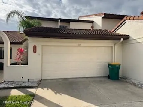 1207 Parkside Place Indian Harbour Beach FL 32937