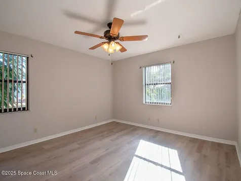 124 Hinchman Avenue Sebastian FL 32958