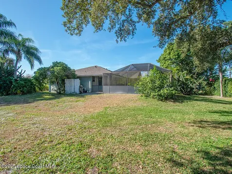 124 Hinchman Avenue Sebastian FL 32958