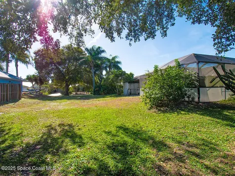 124 Hinchman Avenue Sebastian FL 32958