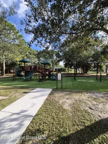 124 Hinchman Avenue Sebastian FL 32958