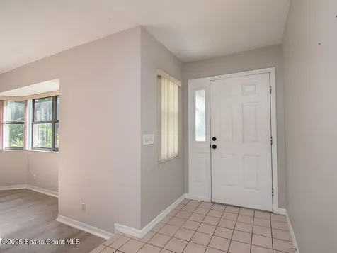 124 Hinchman Avenue Sebastian FL 32958