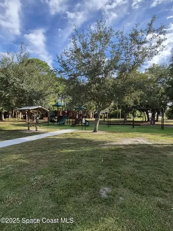 124 Hinchman Avenue Sebastian FL 32958
