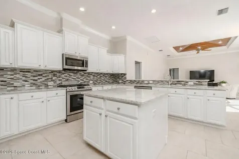 8201 Compton Way Melbourne FL 32940