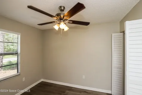 410 La Coco Street SW Palm Bay FL 32908