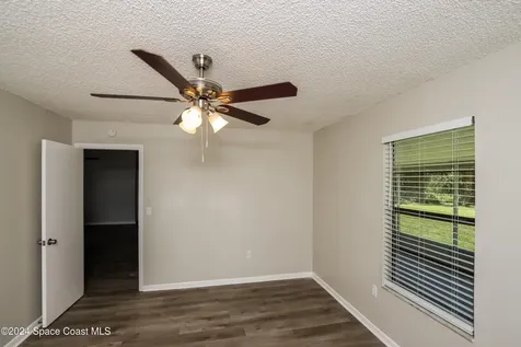 410 La Coco Street SW Palm Bay FL 32908