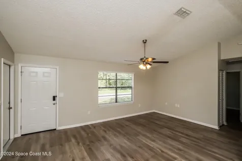 410 La Coco Street SW Palm Bay FL 32908