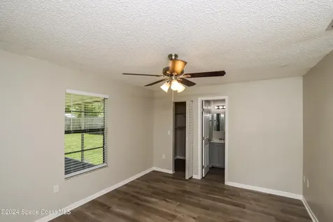 410 La Coco Street SW Palm Bay FL 32908