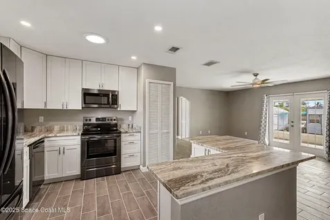 434 Newgate Street NW Palm Bay FL 32907