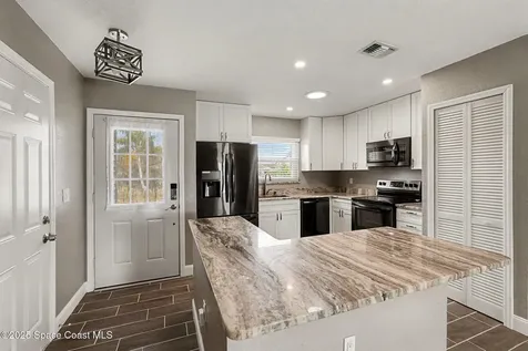 434 Newgate Street NW Palm Bay FL 32907