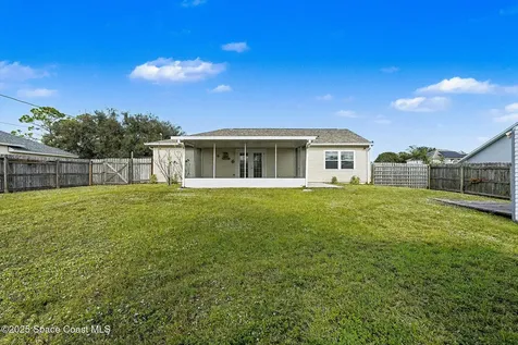 434 Newgate Street NW Palm Bay FL 32907