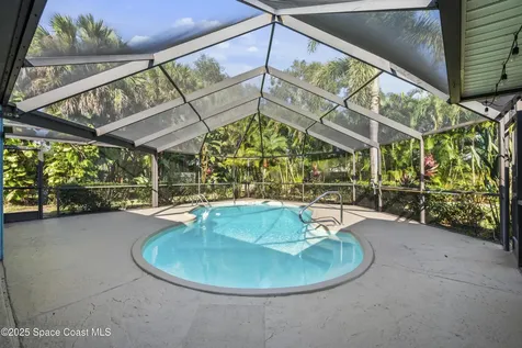 187 Naylor Street NE Palm Bay FL 32907