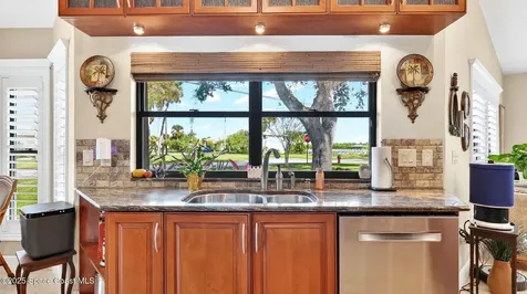 1100 S Riverside Drive Edgewater FL 32132