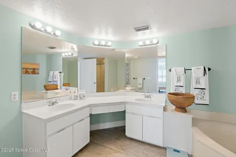 190 Pinellas Lane Cocoa Beach FL 32931