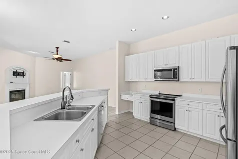943 Carriage Hill Road Melbourne FL 32940