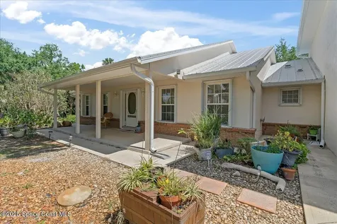 581 Drexel Avenue NE Palm Bay FL 32907