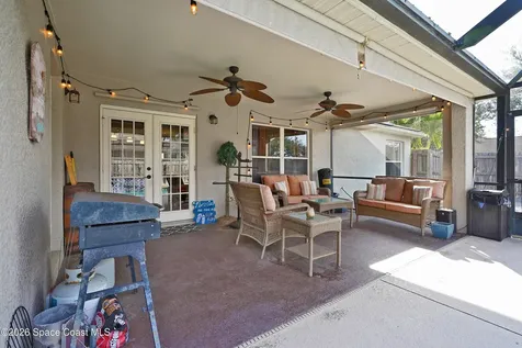 6042 Newbury Circle Melbourne FL 32940