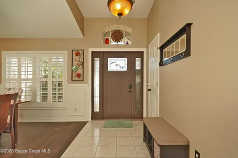 6042 Newbury Circle Melbourne FL 32940