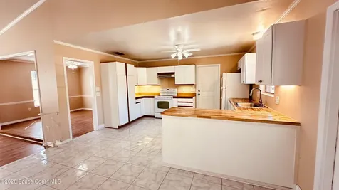 301 Nesbitt Street NE Palm Bay FL 32907
