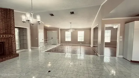 301 Nesbitt Street NE Palm Bay FL 32907