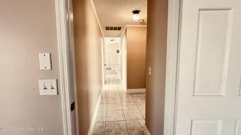 301 Nesbitt Street NE Palm Bay FL 32907