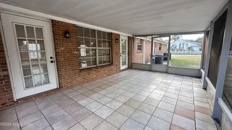 301 Nesbitt Street NE Palm Bay FL 32907