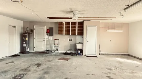 301 Nesbitt Street NE Palm Bay FL 32907
