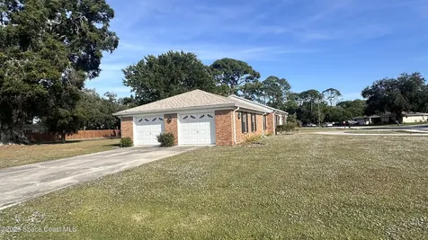 301 Nesbitt Street NE Palm Bay FL 32907