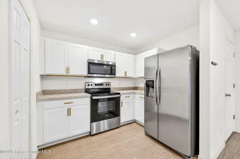 1864 Red Bud Circle NW Palm Bay FL 32909