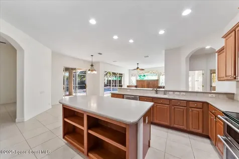 327 Southampton Drive Indialantic FL 32903