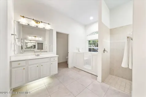 327 Southampton Drive Indialantic FL 32903