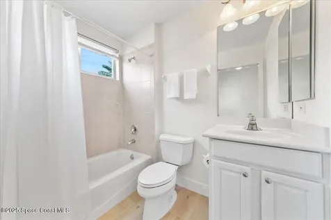 327 Southampton Drive Indialantic FL 32903