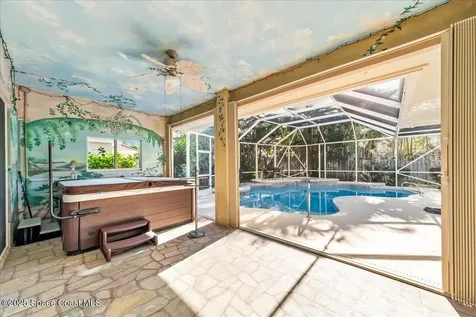 327 Southampton Drive Indialantic FL 32903