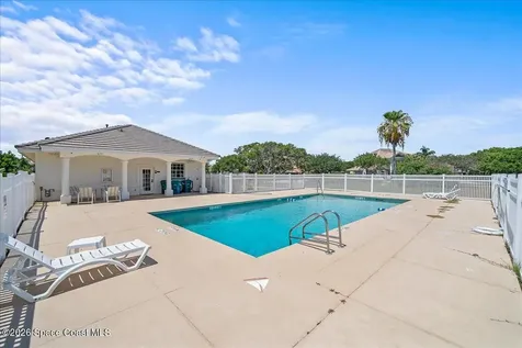 327 Southampton Drive Indialantic FL 32903