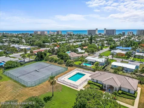 327 Southampton Drive Indialantic FL 32903