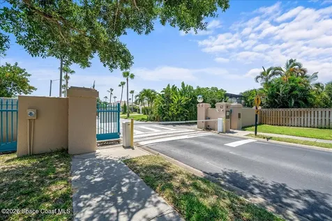 327 Southampton Drive Indialantic FL 32903