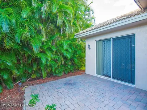 6124 57th Court Vero Beach FL 32967