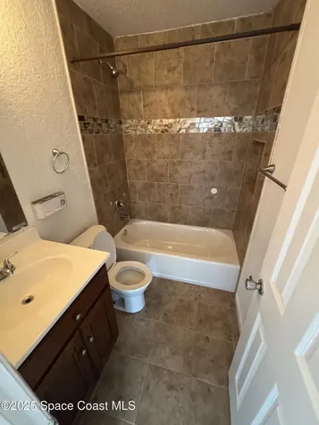409 Minor Avenue NE Palm Bay FL 32907