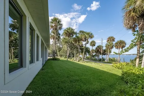 11 Bayshore Court Rockledge FL 32955