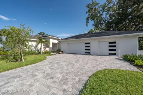 11 Bayshore Court Rockledge FL 32955