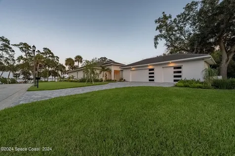 11 Bayshore Court Rockledge FL 32955