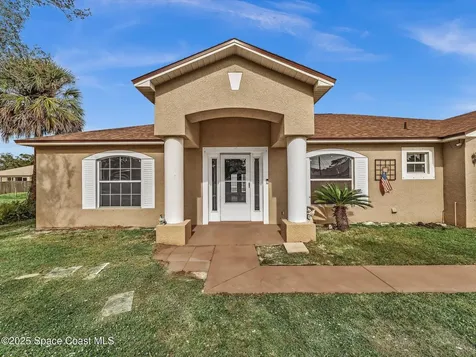 507 Fitzsimmons Street SW Palm Bay FL 32908