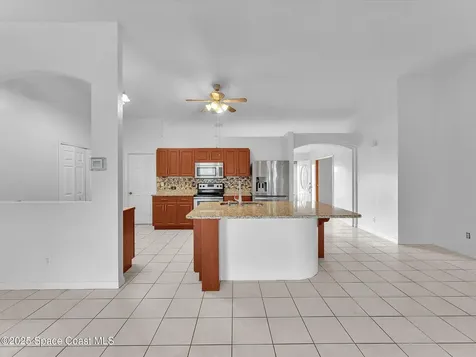 507 Fitzsimmons Street SW Palm Bay FL 32908