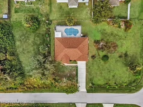507 Fitzsimmons Street SW Palm Bay FL 32908