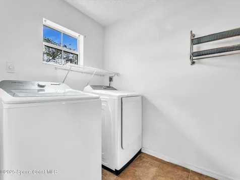 507 Fitzsimmons Street SW Palm Bay FL 32908