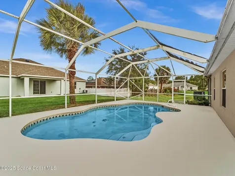 507 Fitzsimmons Street SW Palm Bay FL 32908