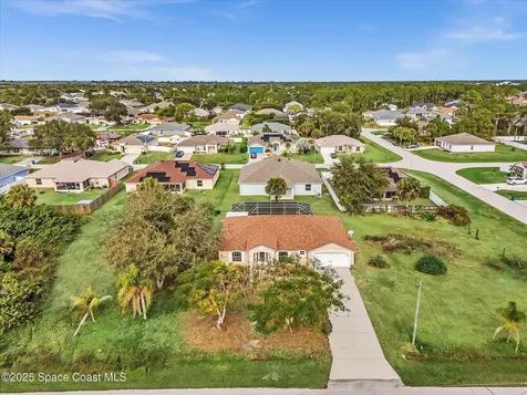 507 Fitzsimmons Street SW Palm Bay FL 32908