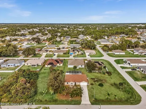 507 Fitzsimmons Street SW Palm Bay FL 32908